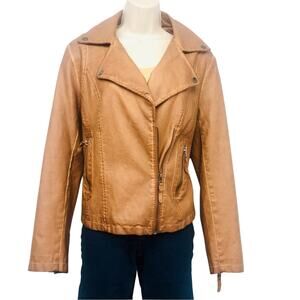 NWOT Max Studio Faux Leather Tan Moto Jacket Zip Front Zip cuffs Fully Lined